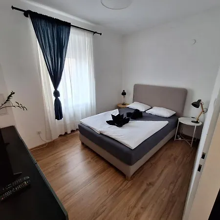 Flataid Elisabethinergasse Naehe Bahnhof Apartamento *